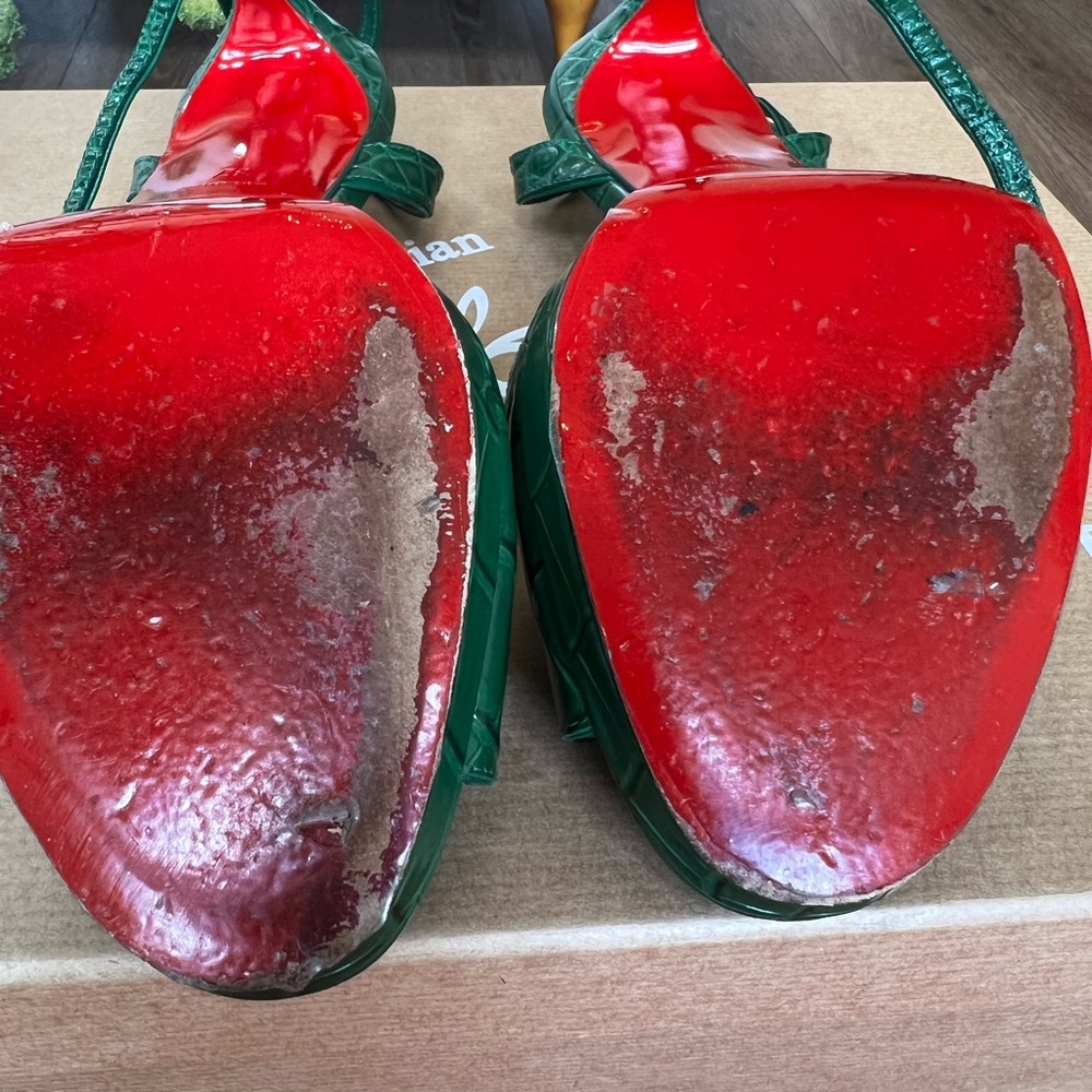Christian Louboutin Green Croc-Embossed Leather Slingback Sandals - Picture 3 of 3